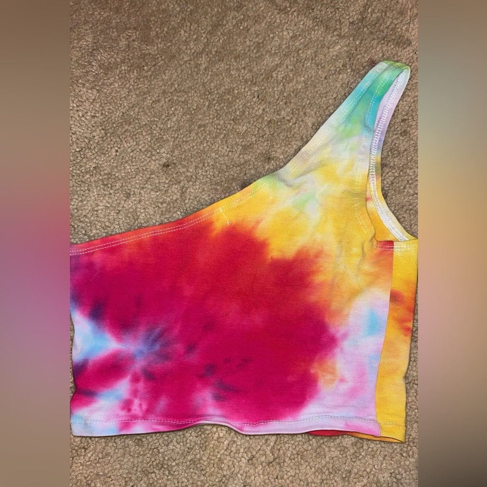 Xs tie die off the shoulder crop top